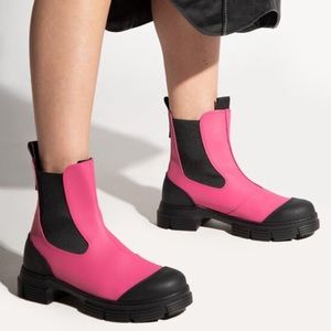 Ganni Size 37 Pink Rainboots